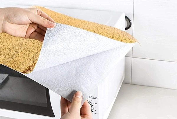 Kitchen Shelf Sheet roll, Kitchen Anti Oil Waterproof Sticker, Marble Wallpaper for Walls self Adhesive Kitchen Sheet roll, Vinyl Wallpaper for Walls (2 M Golden Curly 