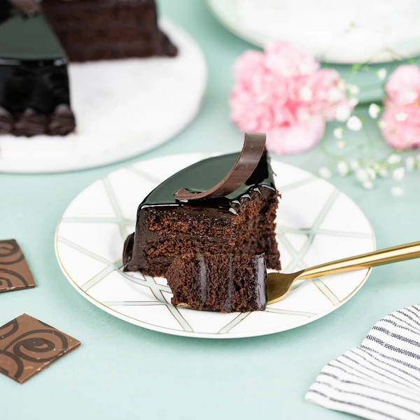 Chocolate Truffle Cake  - Eggless, Chocolate, 2 KG