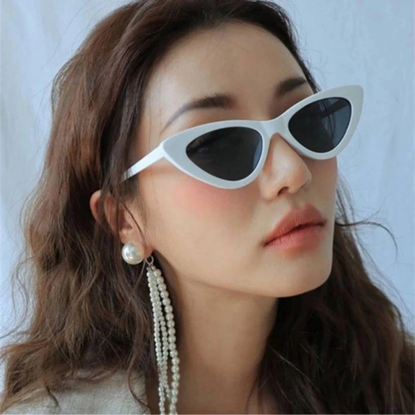 UV Protection Cat-eye Sunglasses (Free Size) FL - BLACK/WHITE