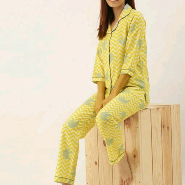 INAYA FASHIONABLE YELLOW PAJAMA - L