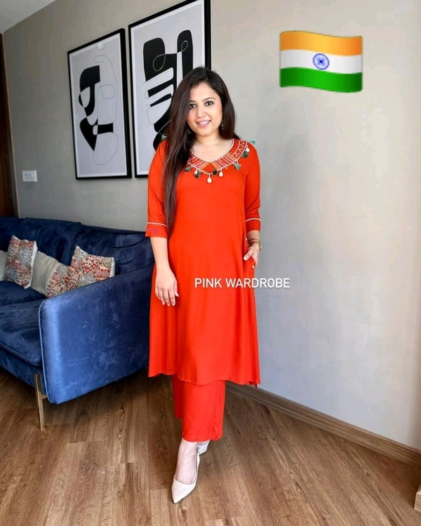 SF5 5640 *New wea*Work  *beautiful hand work*Embroidery work kurta 
With  pant set - L-40