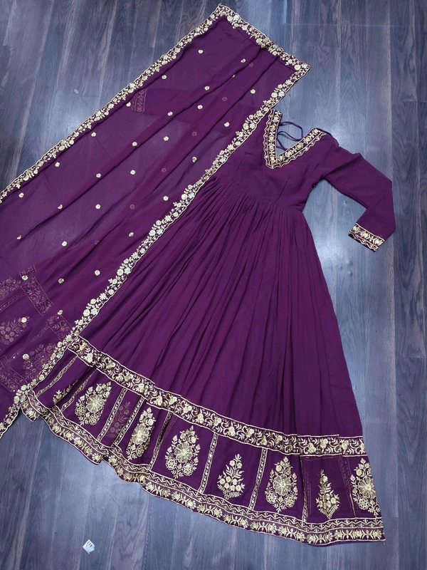 DSS 5643  *PREMIUM DESIGNER READYMADE GEORGETTE  GOWN-DUPATTA 
 - Purple, L-40