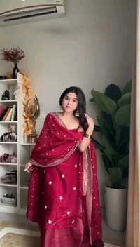 DSS 5854 KD
 New Satin  JIMI CHOO Kurta Plazo Set
Work  thread with Sequnce 


 - XL-42