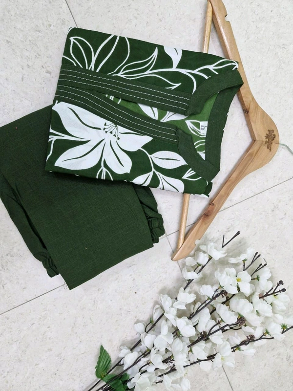 LCJ 5656  New Stylish  rayon  kottan kurti pant set 
 - Green, L-40