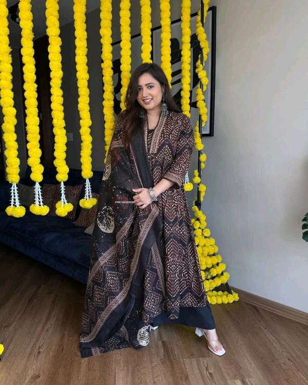 LCW 5664 *New Lounch  SPECIAL**MULTI COLOR COTTON AKHAT PRINT A LINE SUIT WITH DOUBLE SIDED* - Black, 3XL-46