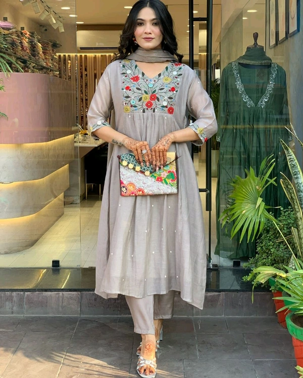 LCW 5677 New Very Beautiful 3ps Set Beautiful cotton fabric Anarkali kurti pant and dupatta. embroidery work - M-38