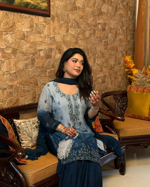 DSS 5679 GORGTTE  KURTI & SHARARA SET EMBROIDERY WITH DIAMOND WORK - M-38