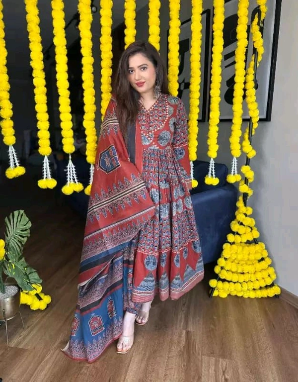 LCW 5681 *New lounch Cotton Print Flair Anarkali Suit  With Handwork  - Maroon, L-40