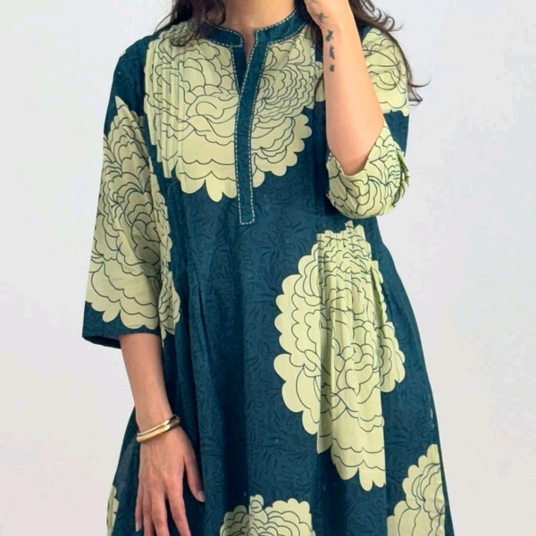 LCW 5694 *New pure Cotton Premium Floral Print cotton kurti Pant set Very comfortable - Blue, XL-42