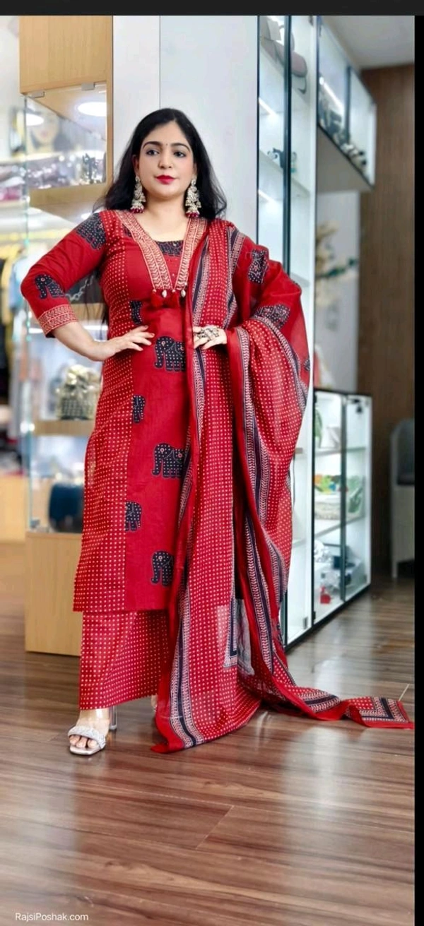 LCW 5700  Name: Women Fashionable Printed Hand Work  Cotton Rayon Kurti With Malmal Dupatta and Pant Set  - XL-42