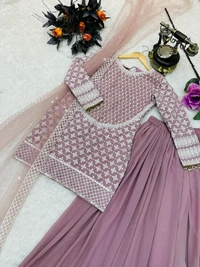 DSS 5701 BEAUTIFUL FOX GEORGETTE  SARARRA
SOFT NET  EMBROIDERY DUBAL SIQUNCE WORK - L-40