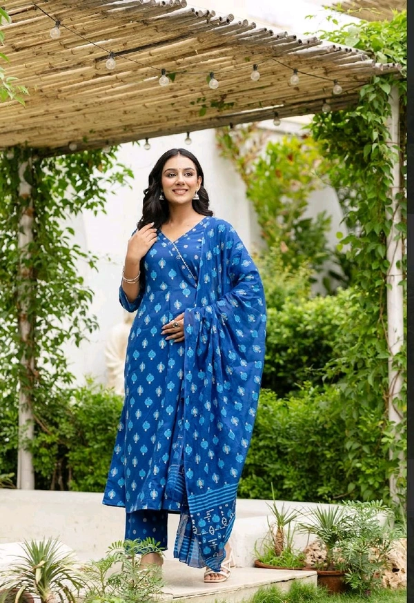 LCW 5708 Beautiful cotton embroidered anarkali style anagrakha three pcs set perfact  - Blue, 2XL-44