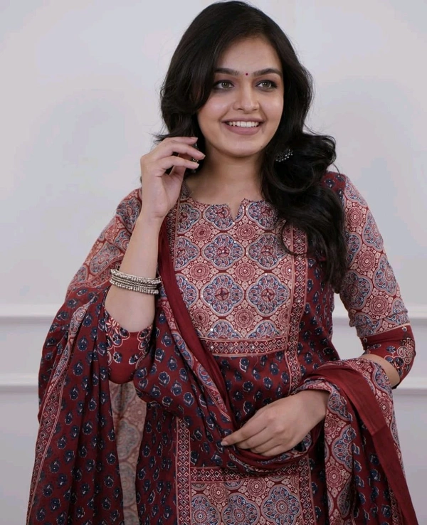 LCW 5709 *New beautiful Kurta Pant With  print dupatta sets Traditional wear Work Hand mirror work - Maroon, M-38