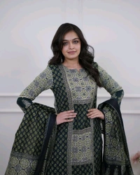 LCW 5709 *New beautiful Kurta Pant With  print dupatta sets Traditional wear Work Hand mirror work - Dark green, XL-42