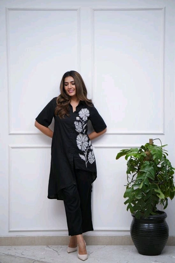 LCW 5727 New look  Embroidered Work Pure Cotton   Cord Set  - Black, M-38