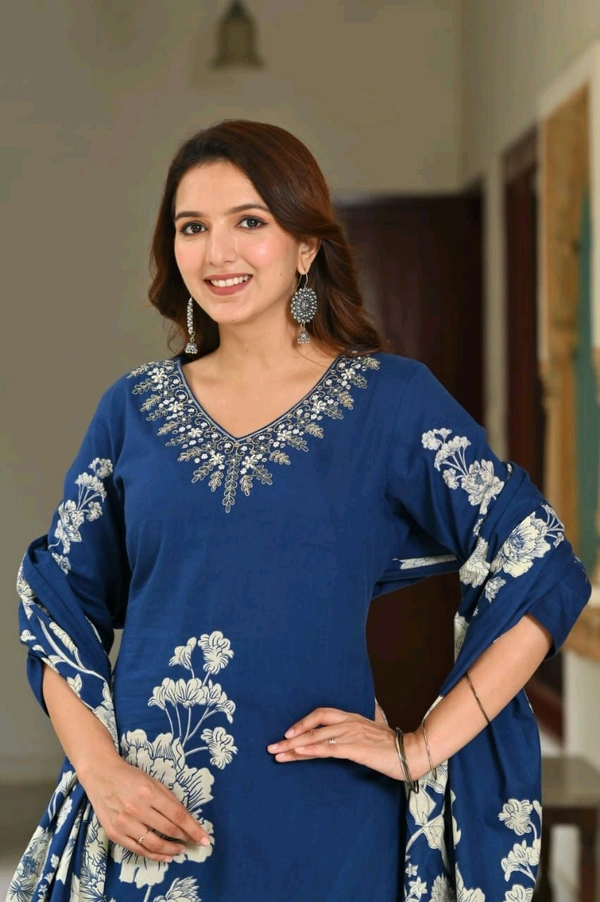 LCW 5734 *New Printed Cotton Kurti Pant Dupatta  Set With Hand Work - Blue, XL-42