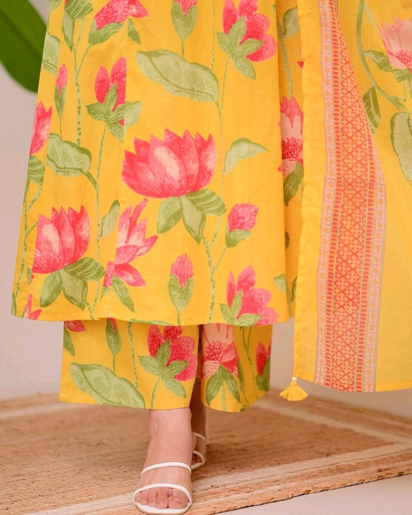 LCW 5748 New Heavy Cotton  Alia cut  kurta Duptta  set Less Work  with new style... - Yellow, L-40