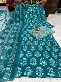LCW 5749 New Beautiful Heavy Cotton Kurti Pant Dupatta Set Embroidery With Side Pocket     - Blue, L-40