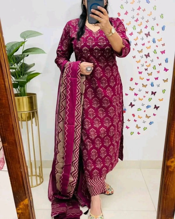 LCW 5749 New Beautiful Heavy Cotton Kurti Pant Dupatta Set Embroidery With Side Pocket     - Pink, 3XL-46