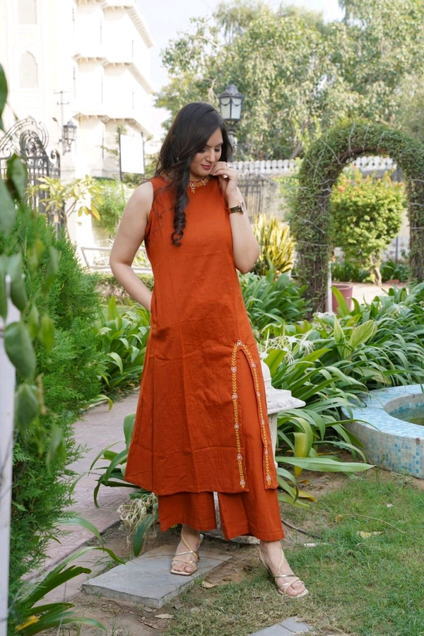 LCW 5760 New Beautiful Cotton Slub Kurti Plazzo Set With Side Pocket   - chiku color, L-40