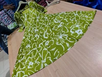 LCW 5762 New look  stylish and walk in comfort Cotton 
Middi Gown With Puff Sleeve  - Green, 2XL-44