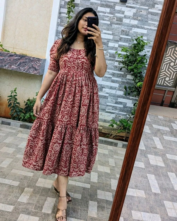 LCW 5763 nee look  stylish and walk in comfort  - middi Gown with  puff sleeves* - Red, L-40