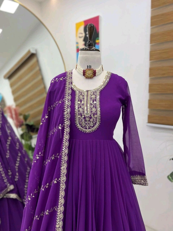 DSS 5790 *New Designer Party Fox Georgette Gown & Dupatta Set With Sequnce Embroidery Work - 2XL-44