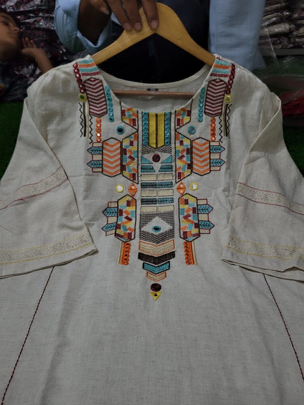 KDJ Embroidery Kurta Set - L-40