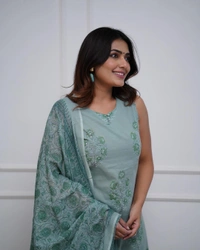 KDJ 5001 BEAUTIFUL KURTI SET WITH PANT DUPATTA  - M-38
