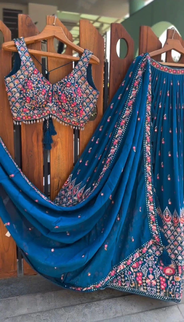WDW HEAVY DESIGN LEHNGA  - 42
