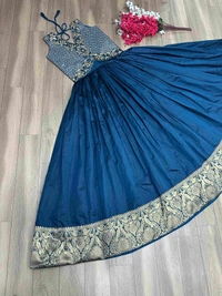 VRE Beautiful Gown - M-38