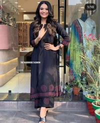 KDJ 301 COTTON PRINTED KURTI WITH PANT  - 38-M