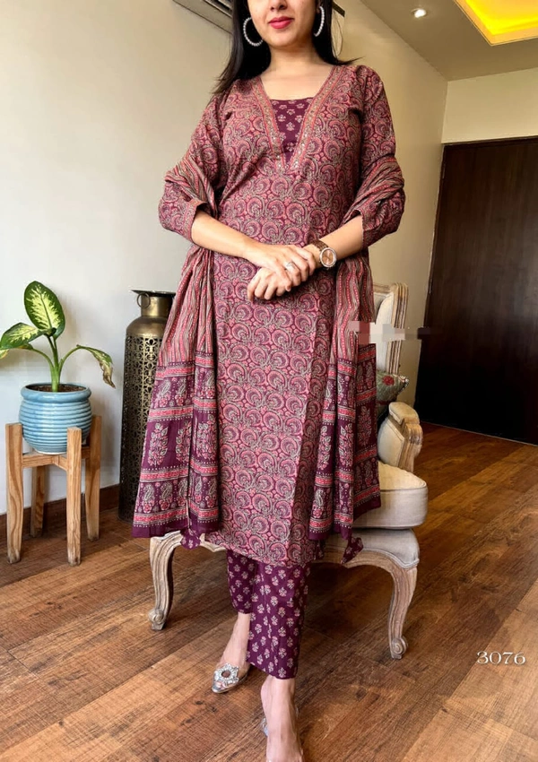 KDJ 3541 Cotton Kurta Set With Pant Dupatta  - L-40