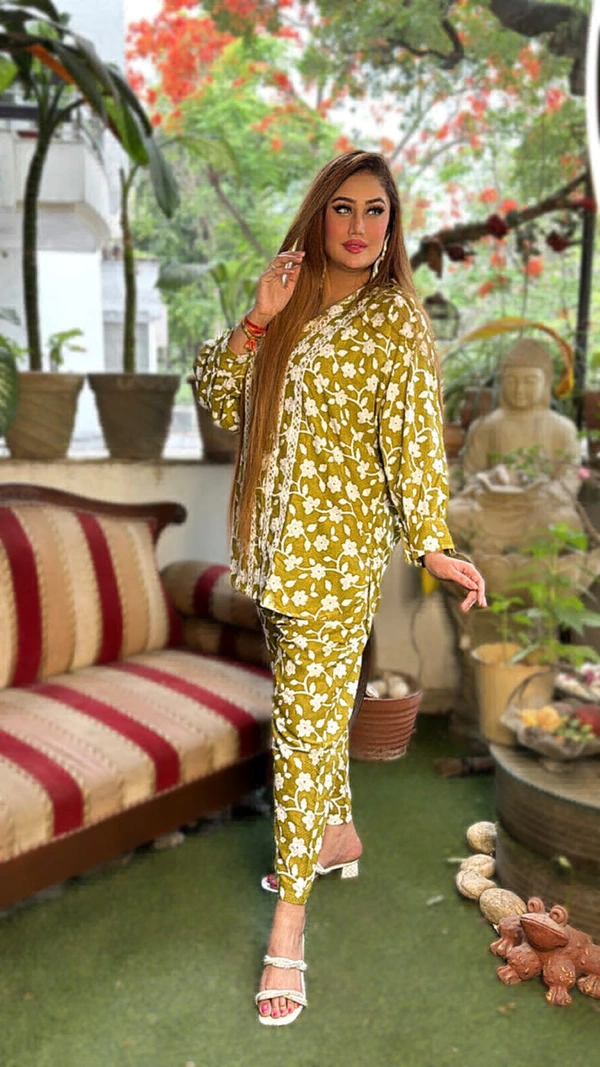 WSM 4124 Kaftan CORD SET  - mehndi, XL-42