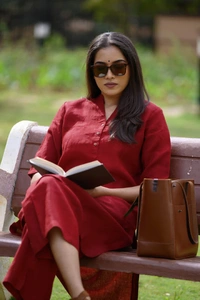 KDJ 5043 Beautiful Kurti With Pant  - Maroon, 38