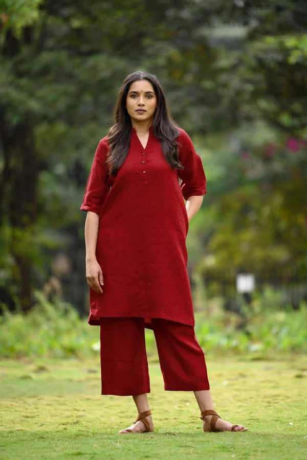 KDJ 5043 Beautiful Kurti With Pant  - Maroon, 42