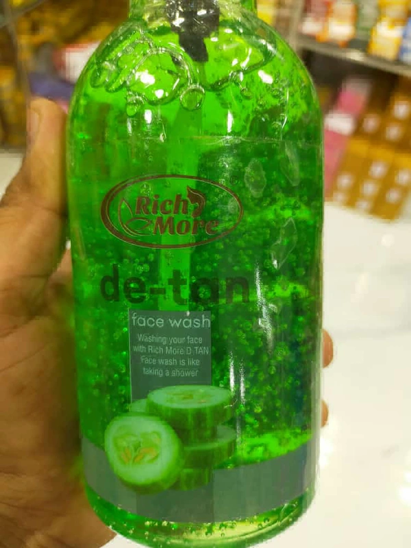 RICH MORE 3855 Face Wash 1 PCS - De-Tan