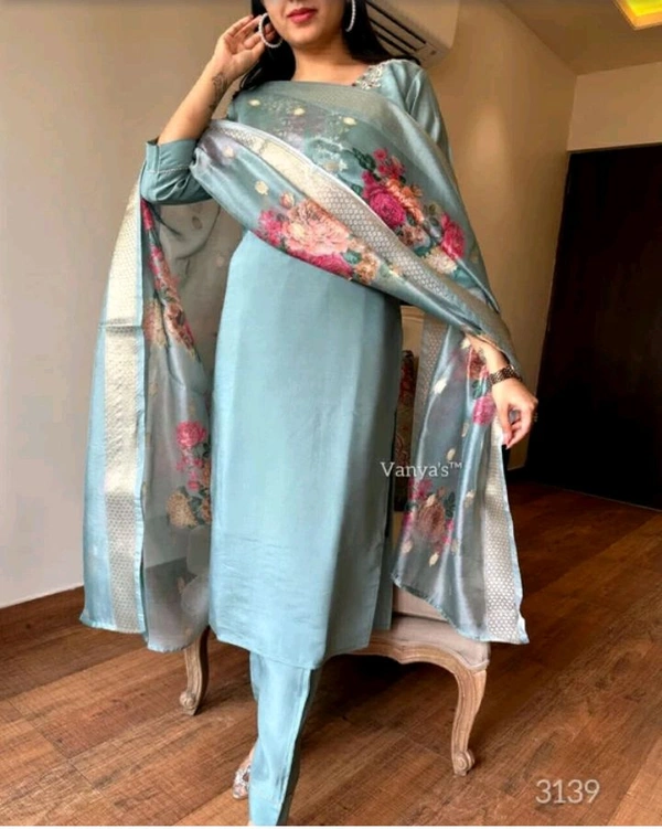 KDJ 5260 Party Wear Kurti Set  - L-40