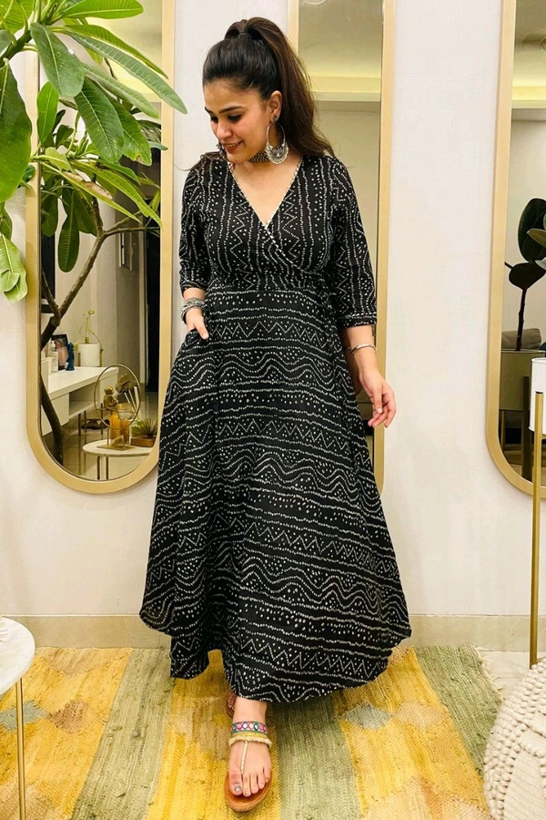 SF2 5312 Middi Gown  - M-38