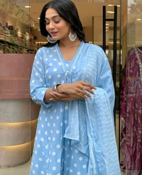 KDJ 5040  Designer three piec Mughal block kurti pant dupatta set    - 3XL46