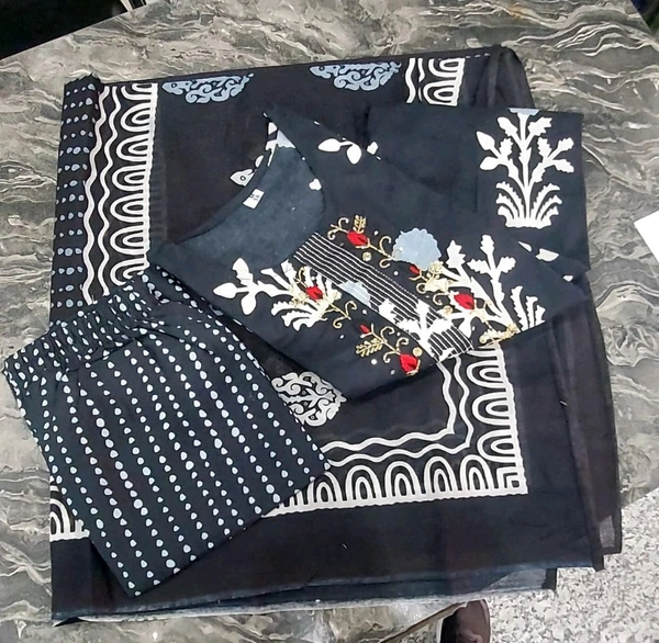 SF3 5052 NEW LUNCHIN *Beautiful Cottan Kurtis pent with Mulmal duptta* - M-38