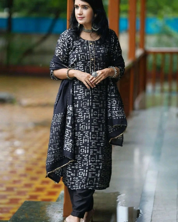 KF3 5367  Heavy Reyon and Heavy  Gotta  wark  Kurti with Pant Dupatta  - 2XL-44