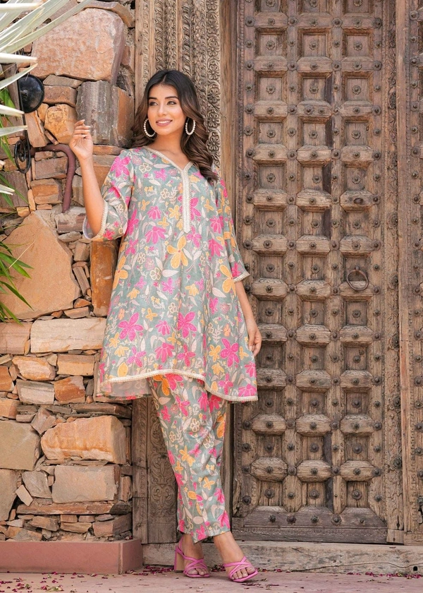 KDJ 5069  Muslin Floral Printed Cord Set  sunflower print Golden Gota Lace work - XL-42