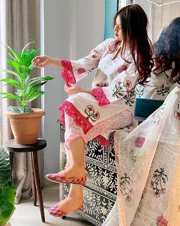 KDJ 5376 BEAUTIFUL LESS WORK COTTON DRESS KURTA PANT DUPATTA   - XL-42