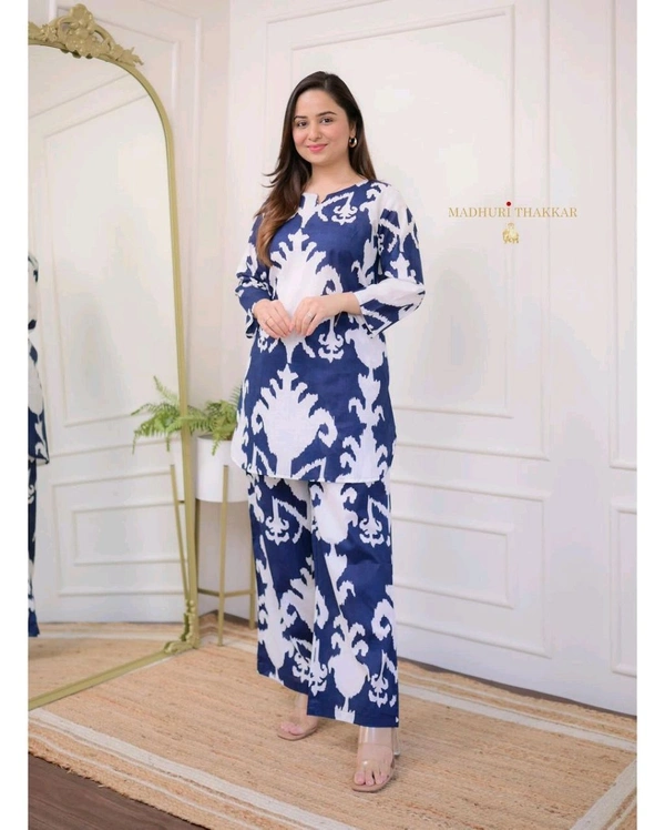 SF2 5380  Beautiful *cotton co-ords sets,l comfortable amazing print. perfect outfits  - Blue, 2XL-44