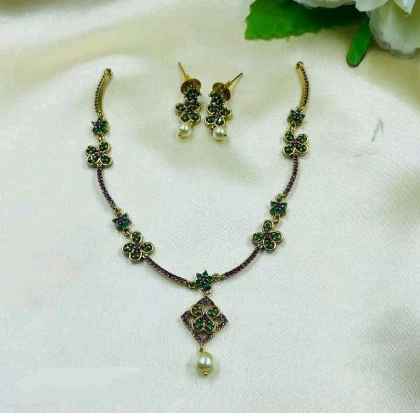 SFJ 5428  jewellery