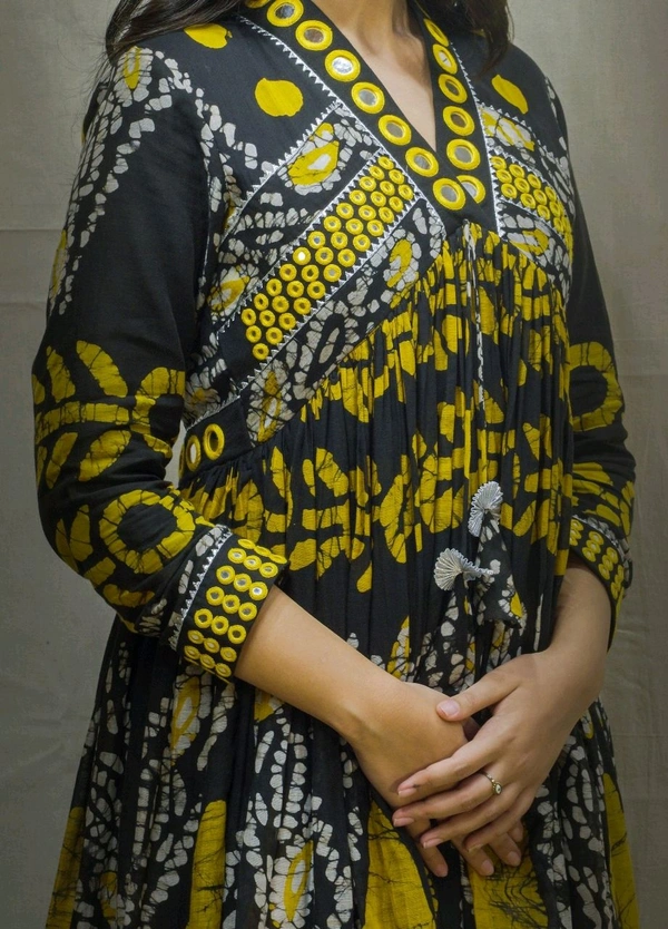 SF2 5475  New Stylish Premium RAYON Kurta  for Girls & Women embroidered Work  - M-38