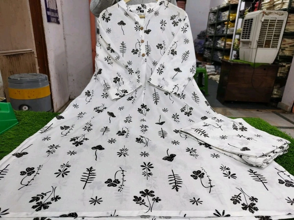 SF3  5512 Simple our latest launch  Pure Cotton kurti with leaf print with Plazo  Cotton One Side Pocket in Kurti - M-38