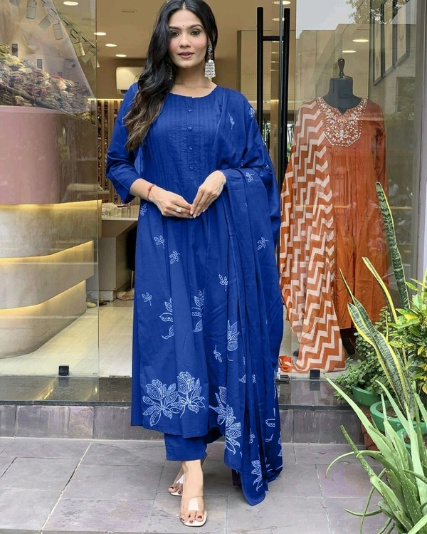 SF3  5519  Latest launch a pintex Pure Cotton Set discharge print kurti with pant and mulmul printed dupatta - Navy Blue, M-38