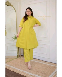 SF2  5526  Beautiful Mul Cotton Co-ord Set  with cute little pockets - Yellow, L-40